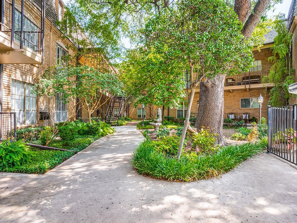 1st image of 4312 Bellaire Dr S APT 231