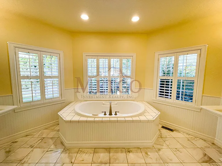 3522 Quail Meadow Way — Photo 17