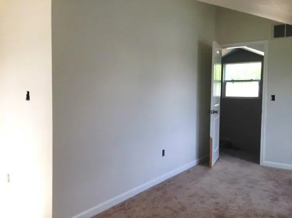 7060 Angola Rd, Holland, OH 43528