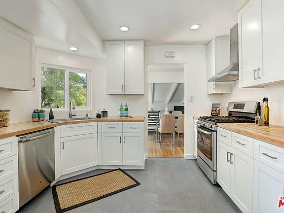 5th image of 1602 Bryn Mawr Ave