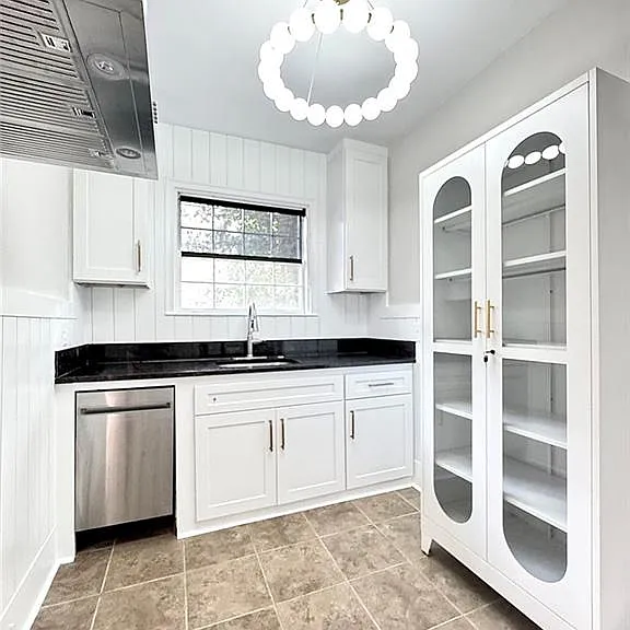 60 Delmont Dr NE #F2 — Photo 3