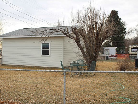 5th image of 413 Myrtle