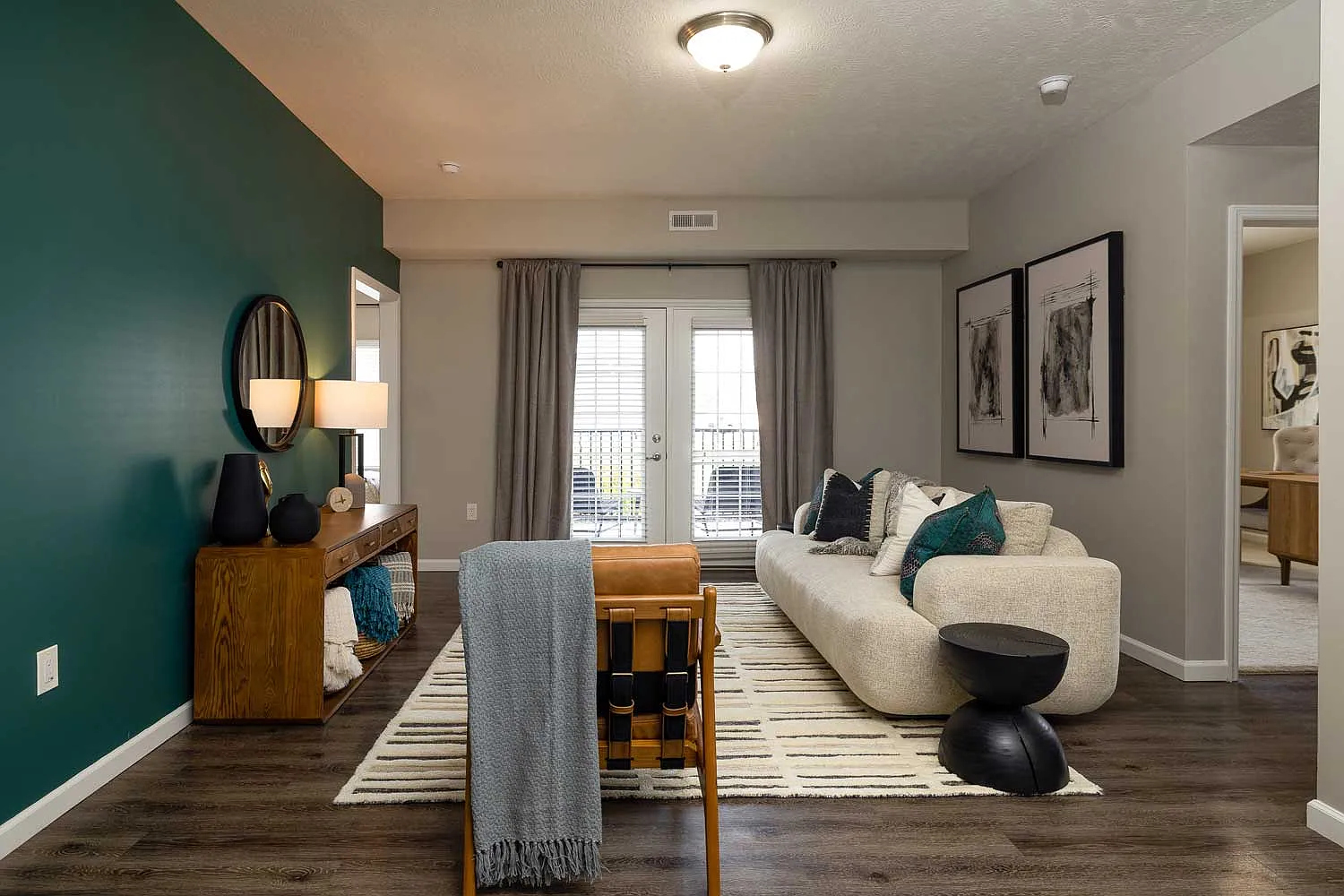 Cortland Sunbury — Photo 3