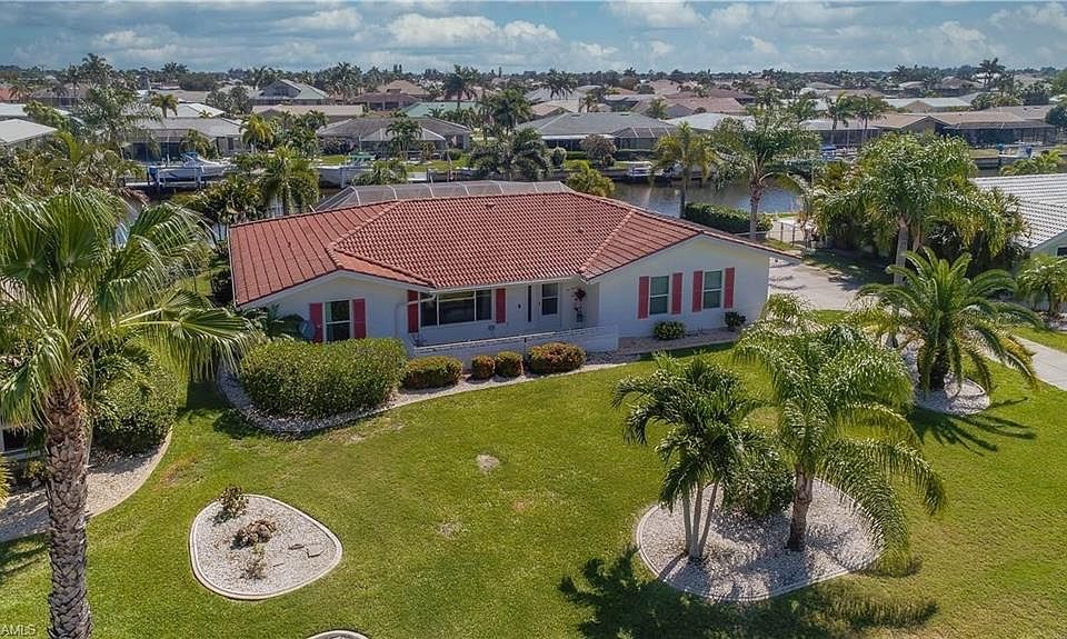 1st image of 500 Matares Dr