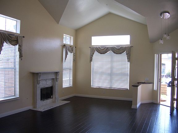 2nd image of 14162 Mendocino Ct