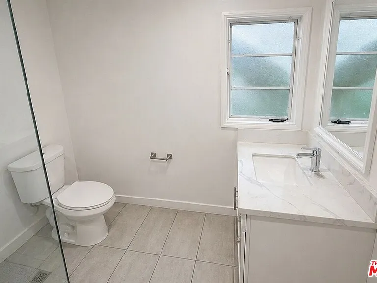 1241 N Crescent Heights Blvd #1247B — Photo 3