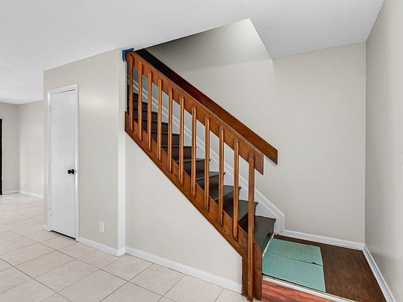 5th image of 799 HILL Drive #C