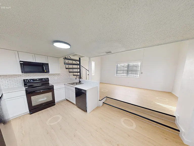 The Briarwood Apartments — Photo 17