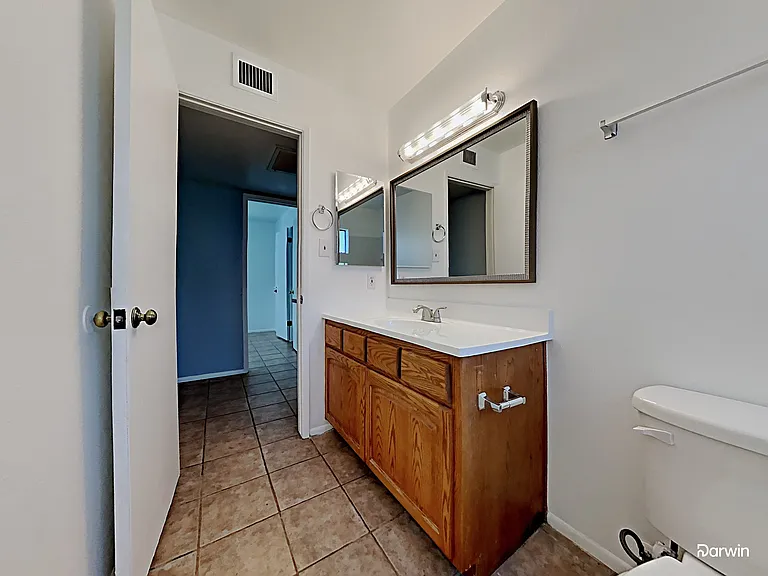 2440 E Dahlia Dr — Photo 11