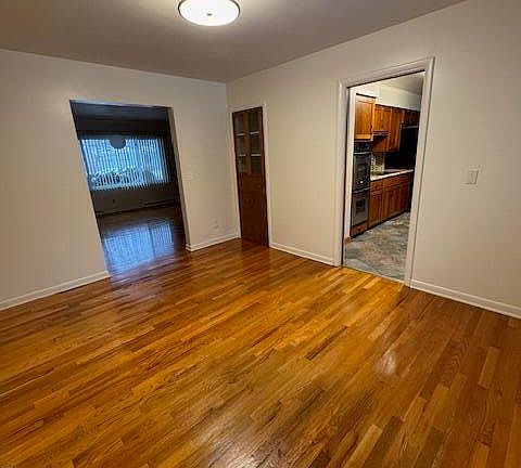5th image of 133 Kenberry Dr
