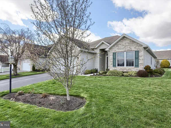 61 Northview Dr, Mechanicsburg, PA 17050