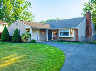 722 Whitman Dr, Turnersville, NJ 08012