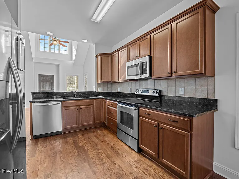 58 Cypress Cir — Photo 37