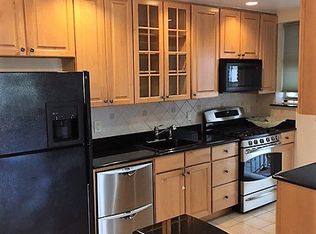 2368 24th St APT 1, Astoria, NY 11105