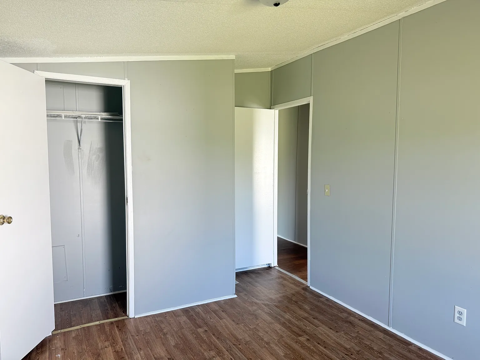 4 bed, $1,700 — Photo 4