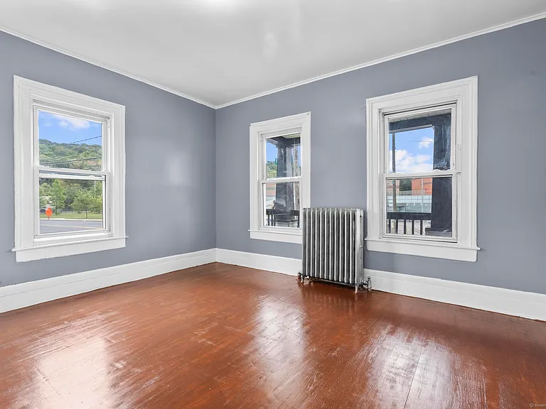 1105 N Main St #1 — Photo 11