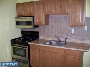 2507 Sepviva St, Philadelphia, PA 19125