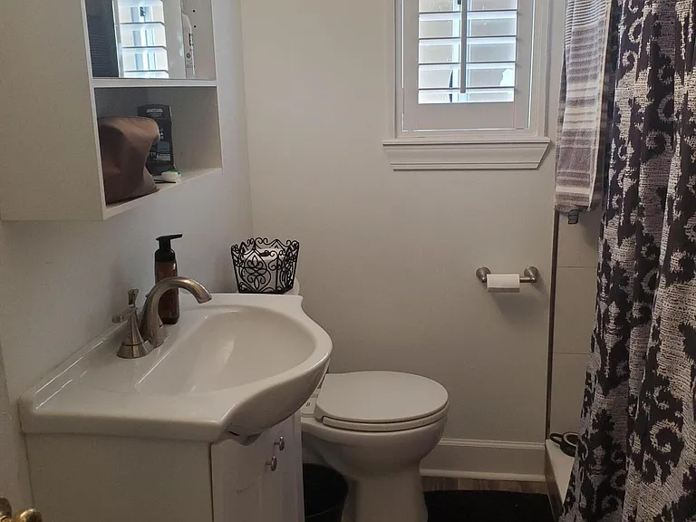 2159 Riverside Ave #1 — Photo 17