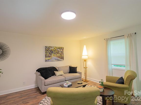 2nd image of 110 Georgia Belle Ave