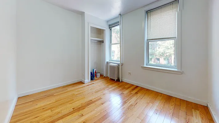 Rented by Bond New York | media 10