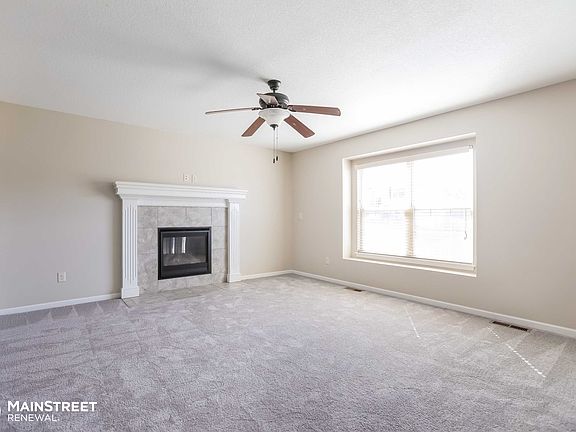 5th image of 18614 E 19th Ter S