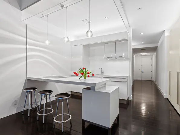 111 Fulton St, New York, NY