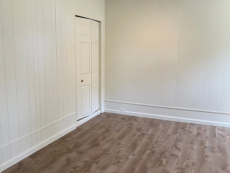 100 Kathleen St #1 — Photo 34