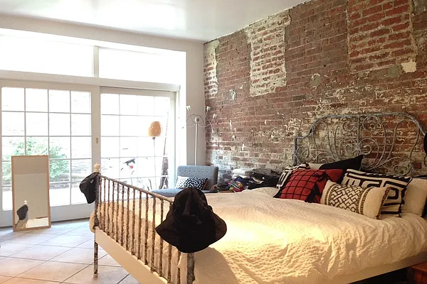 Rented by Corcoran | media 7