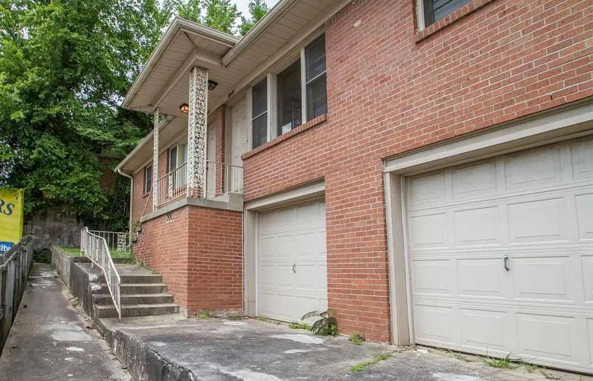 2 bed, 945 sqft, $850 — Photo 2