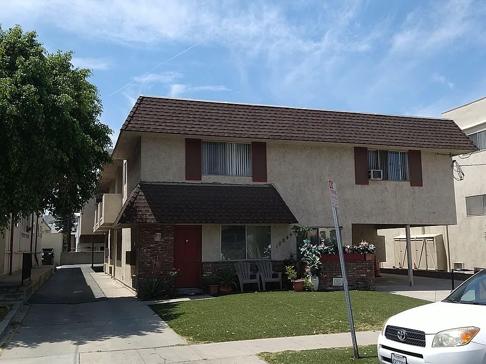 1st image of 10844 Kling St #9
