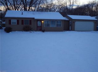 16 Fairport Rd, Newton Falls, OH 44444