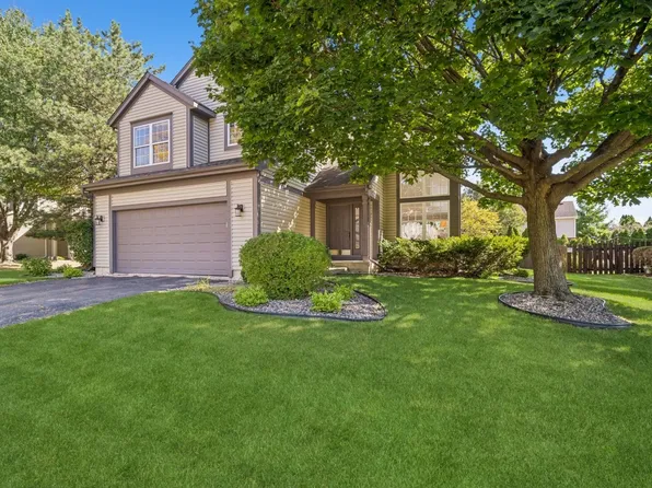 1355 Beacon Ln, Bartlett, IL 60103