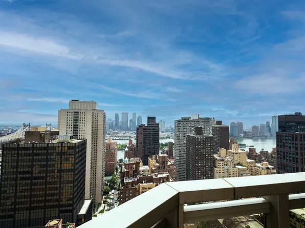 300 East 55th Street PH1C image 20 of 20