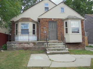 12801 Kadel Ave, Cleveland, OH