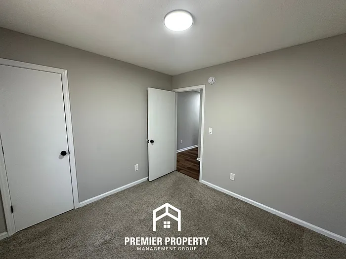 6471 Copper Valley Dr S — Photo 18