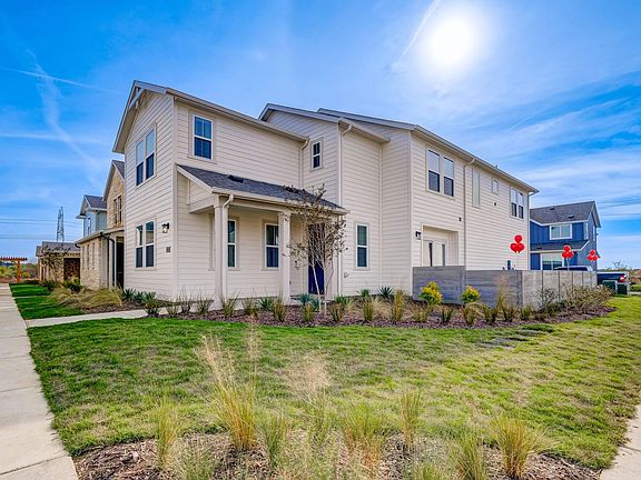 2nd image of 1720 Laurel Ln #166