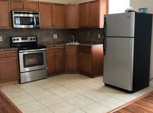 7106 Devon St, Philadelphia, PA 19119