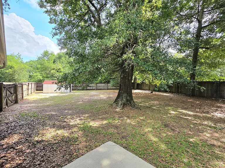 6607 Woodbury Forest Dr — Photo 14