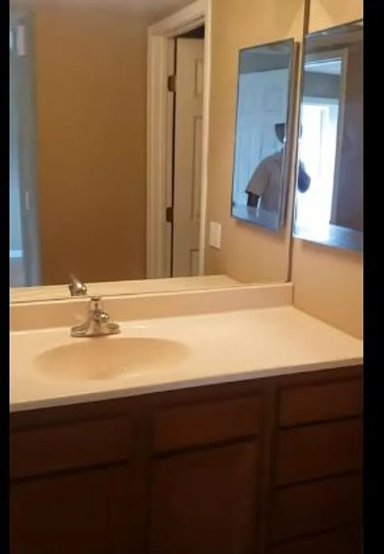 PSHL Investment LLC — Photo 2