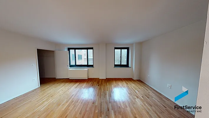 Rented by FirstService Realty (legacy) | media 22