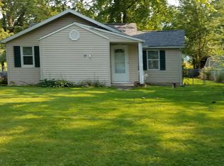 2988 Raymond St NW, Uniontown, OH 44685
