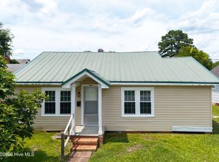508 Hemlock St, Elizabeth City, NC 27909