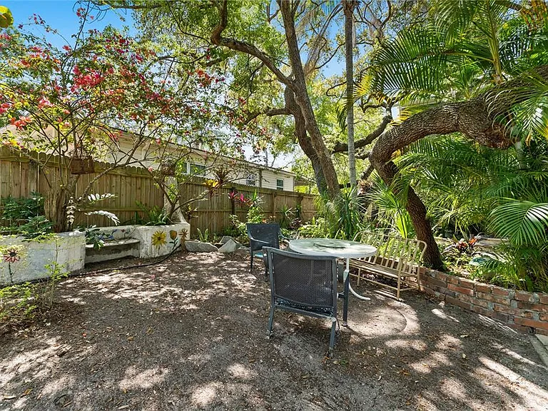 515 Crystal Beach Ave — Photo 41