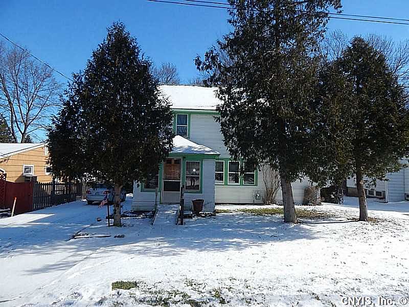 1st image of 114 Mackay Ave
