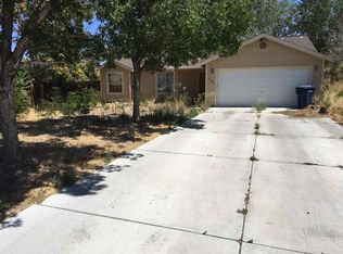 138 Rosecrest Dr, Fernley, NV 89408