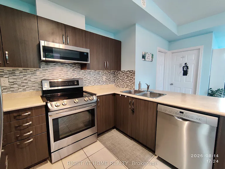 2420 Baronwood Dr #19-02 — Photo 3