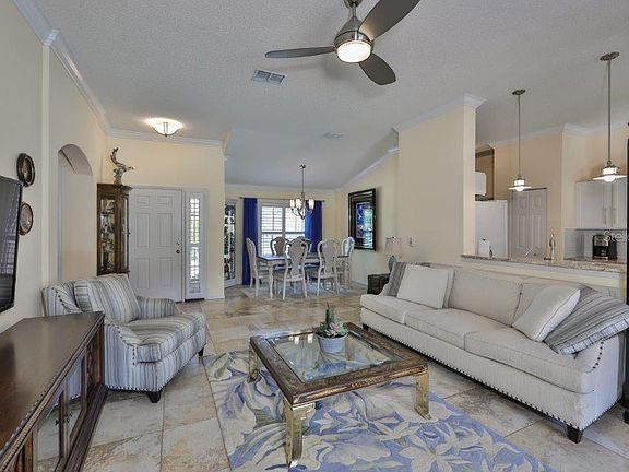 4th image of 2315 Lyndhurst Dr