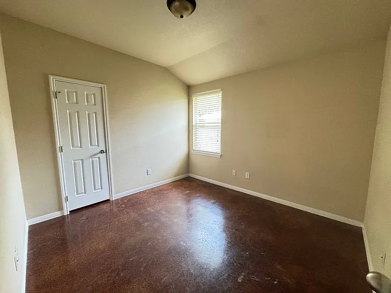 4305 Cambridge Dr — Photo 15