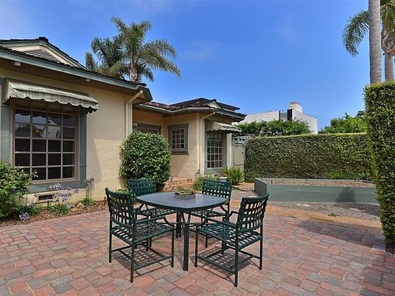 Spacious front yard perfect for relaxing or entertaining.