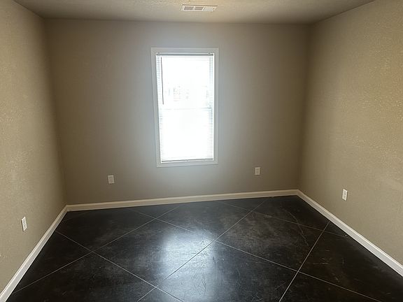 5th image of 4703 Samantha Ave #A